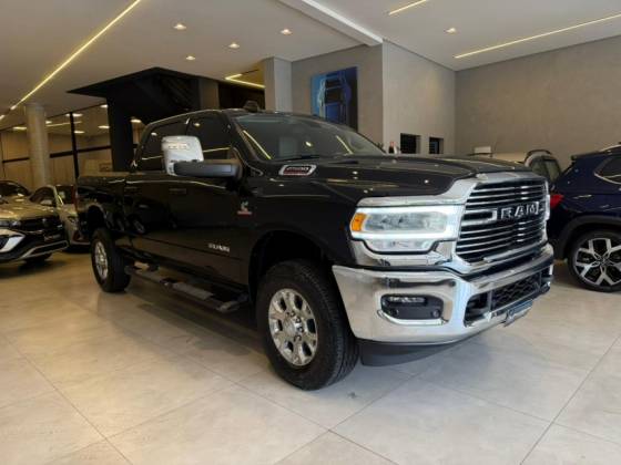 RAM 2500 6.7 I6 TURBO DIESEL LARAMIE CD 4X4 AUTOMÁTICO